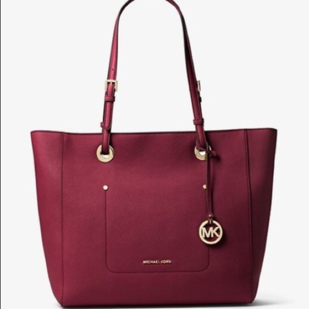 Michael Kors Walsh Large Saffiano Leather Tote